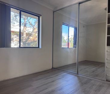Comfort and Convenience 2 Bedroom Unit - Photo 3