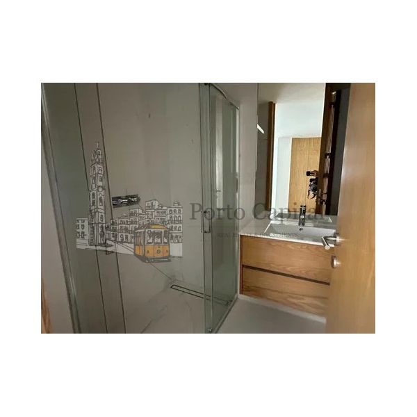 Apartamento T1 em Porto - Foto 1
