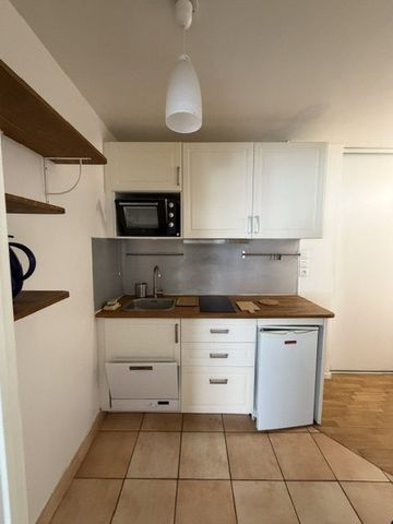Location Appartement 1 pièce 32m² PARIS 13ème - Photo 3