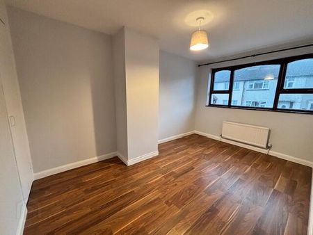 21 College Gardens, Newry, BT35 6DR - Photo 4