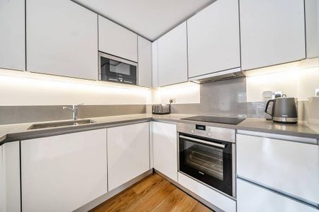 2 bedroom flat to rent - Photo 5