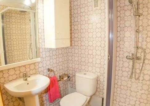 Avinguda del Primat Reig, Valencia, Valencian Community 46009