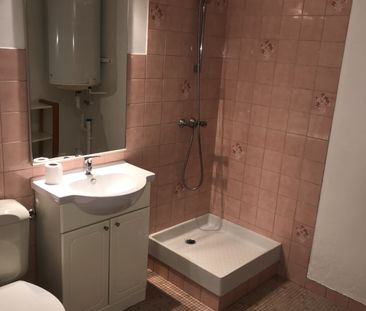 Location Appartement 2 pièces 43m² MARMANDE 47200 - Photo 3