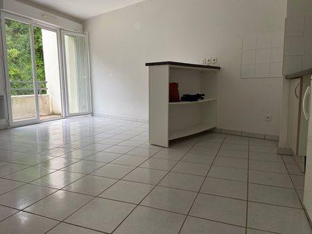 Apartment - Photo 4