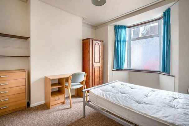 4 bedroom house to rent - Photo 1