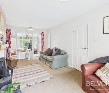 3 bedroom semi-detached house to rent - Photo 5