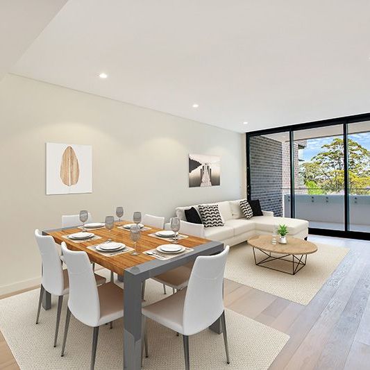Luxury Apartment In Quiet Setting - Photo 1