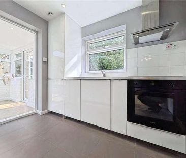 Hilltop Road, Twyford, Reading, RG10 - Photo 6