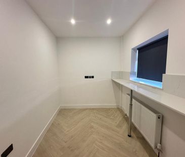 1 bedroom in a house share to rent - Photo 6