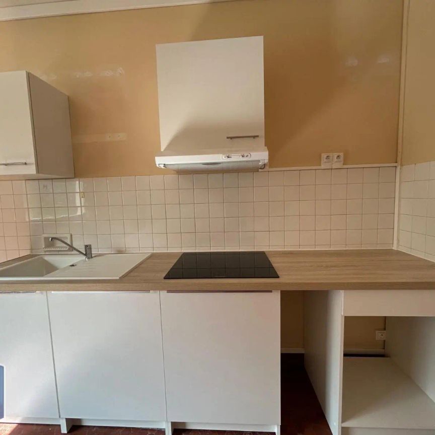 Appartement à louer 3 pièces 89.5m² - Photo 1
