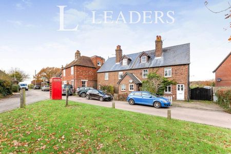 3 bedroom end of terrace house to rent - Photo 5