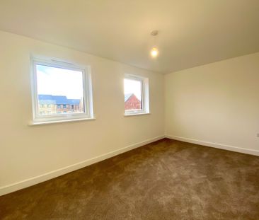 3 bed town house to rent in Granite Rise, Pinhoe, EX4 - Photo 4