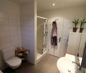 APPARTEMENT DE 3 PIÈCES À CHAM (ZG), MEUBLÉ, TEMPORAIRE - Photo 6