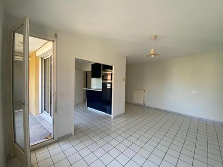 Location Appartement 2 pièces 45m² VALENCE 26000 - Photo 4