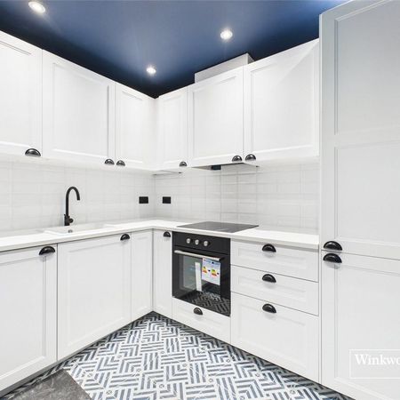 Studio to rent - Photo 3