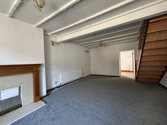 2 bedroom terraced house to rent - Photo 1