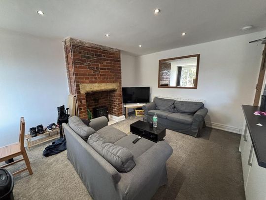 3 bedroom house to rent - Photo 1