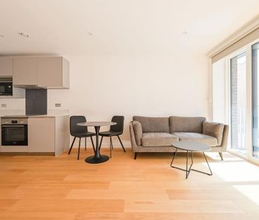 1 bedroom flat to rent - Photo 6