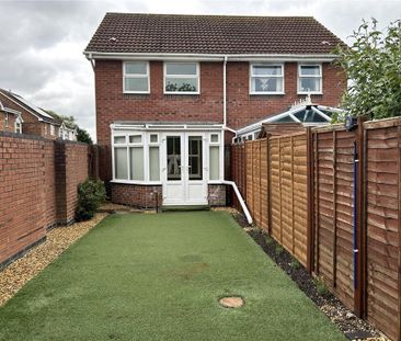 2 bedroom semi-detached house to rent - Photo 3