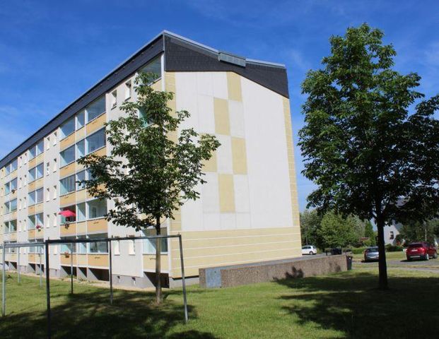 3-Raum-Wohnung mit Balkon - Photo 1