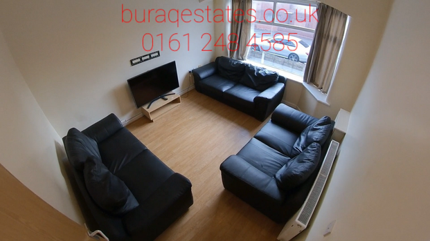 7 bedroom detached house to rent - Photo 1