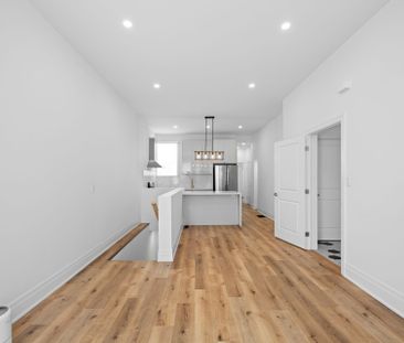 For Lease - 153 Bay Street Unit# #A, Hamilton, Ontario - Photo 2