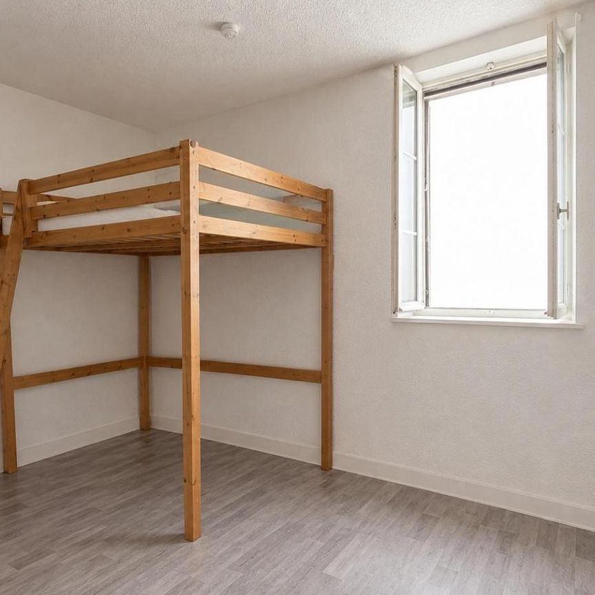 Location Appartement 1 pièce 25m² CLERMONT FERRAND 63000 - Photo 1