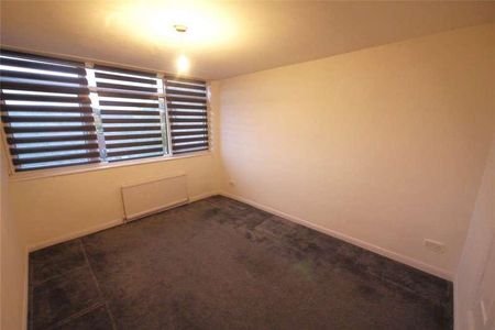 Pompadour Close, Brentwood, CM14 - Photo 2