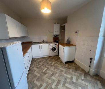 3 bedroom apartment to rent - Photo 6