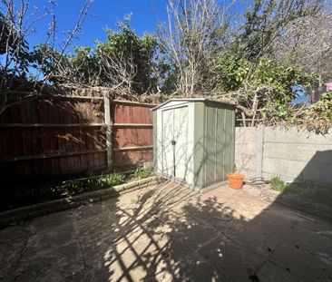 1 Bedroom Room to Rent To Let - Photo 2