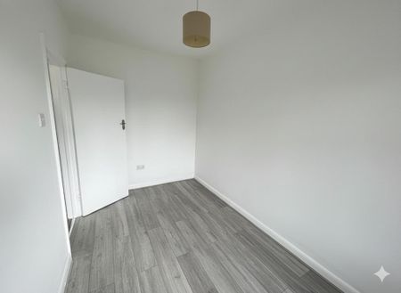 2 bedroom maisonette to rent - Photo 3