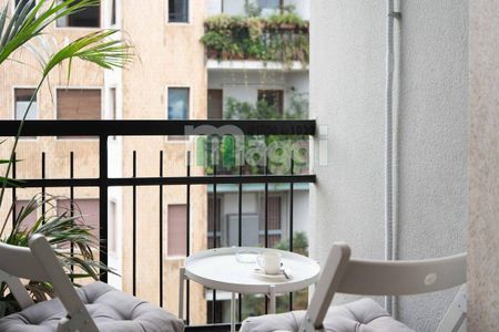 Via Luigi Varanini, Milano, Lombardy 20127 - Photo 5