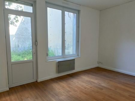 Location Appartement 1 pièce 20m² REIMS 51100 - Photo 2