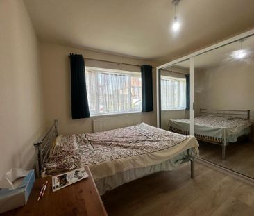 3 bedroom maisonette to rent - Photo 5