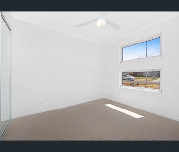 Modern Three Bedroom Unit - Photo 2