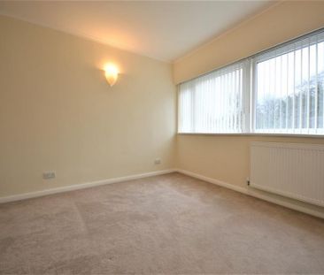 4 Bedroom End Terrace To Let - Photo 2