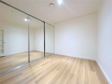 504/442 St Kilda Road - Photo 2