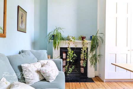 5 bedroom end of terrace house to rent - Photo 5