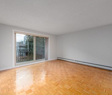 155 19th Street, East - Photo 1