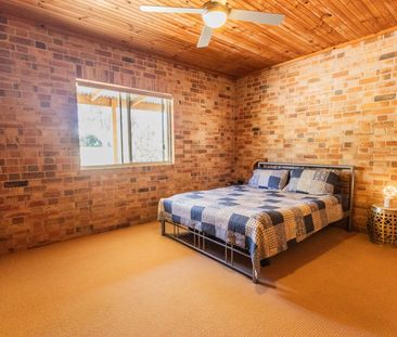 Unique style home close to the beach in Anna bay - Photo 3