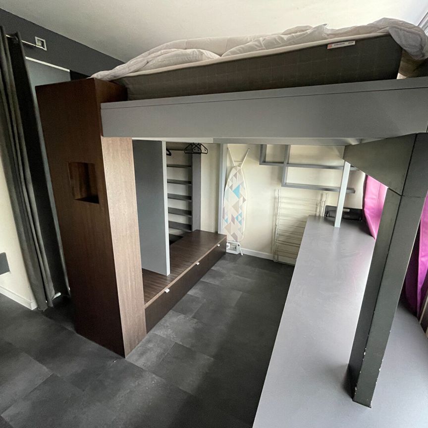 T2 MEUBLÉ de 47.34 m² avenue Willy Brandt, EURALILLE . réf 596-001 - Photo 1