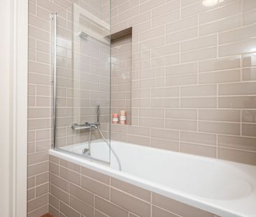 2 pokojowe mieszkanie z widokiem na Katedrę - Photo 5