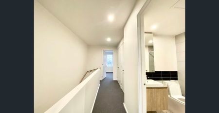 Heritage facade with High Ceilings Brand New Townhouse Ready To Move In! - Photo 5