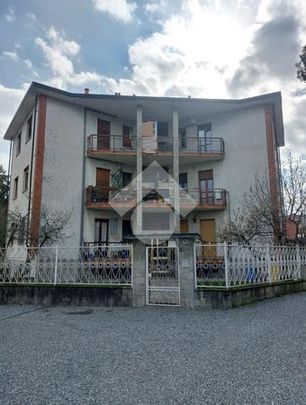 Trilocale in affitto - Photo 1