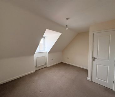 Coles Way, Grantham, Lincolnshire, NG31 - Photo 1