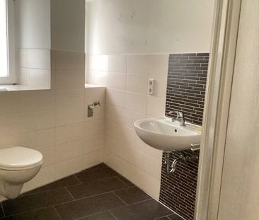 Gießerstraße- 2 Zimmer Wohnung m. EBK und Balkon! - Foto 1