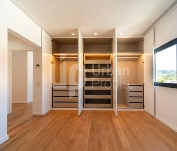 3 room luxury House for rent in Cascais e Estoril, Portugal - Photo 4