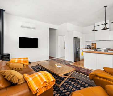 Fully Renovated Home in Picturesque East - Photo 2