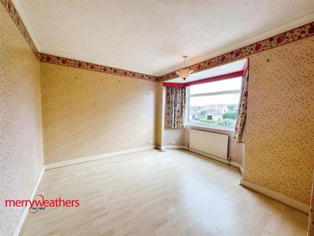 3 bedroom semi-detached house to rent - Photo 4