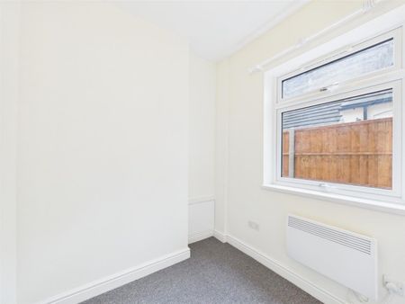 1 BED Maisonette To rent - Photo 4